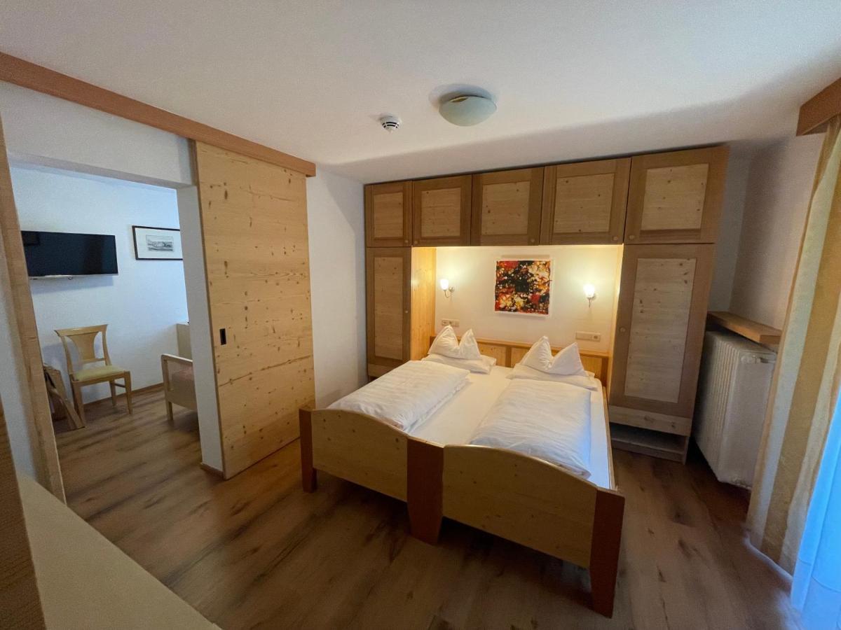 Hotel Meisules Сельва-ди-Валь-Гардена Экстерьер фото