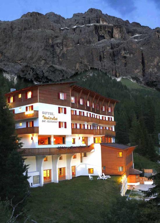Hotel Meisules Сельва-ди-Валь-Гардена Экстерьер фото
